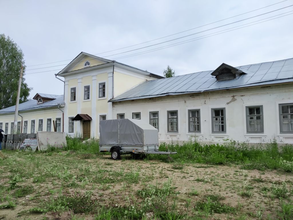 Спасо-Суморин монастырь, Тотьма (Тотемский район, Вологодская область). архитектурные детали, братский корпус