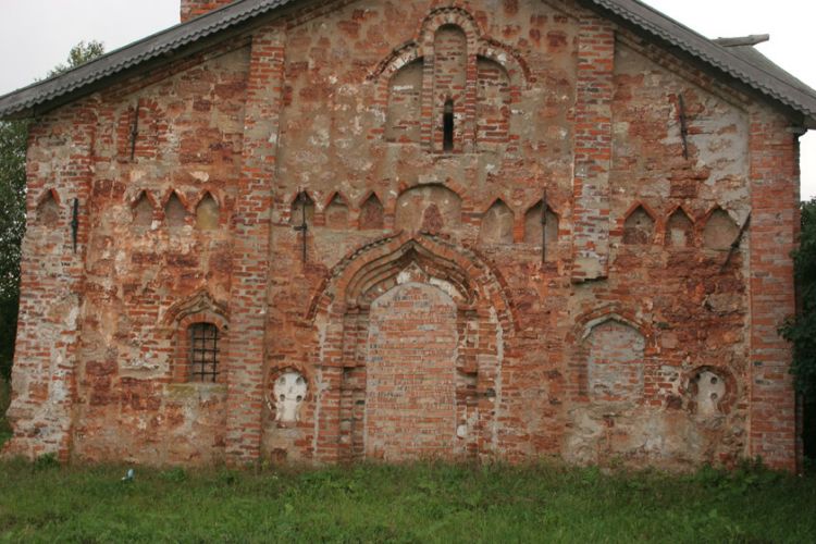 Великий Новгород. Церковь Иоанна Милостивого на Мячине. архитектурные детали