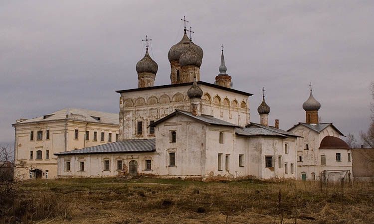 Великий Новгород. Деревяницкий монастырь. общий вид в ландшафте, Вид с юго-востока