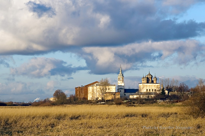 Деревяницкий монастырь, Великий Новгород (Великий Новгород, город, Новгородская область). общий вид в ландшафте
