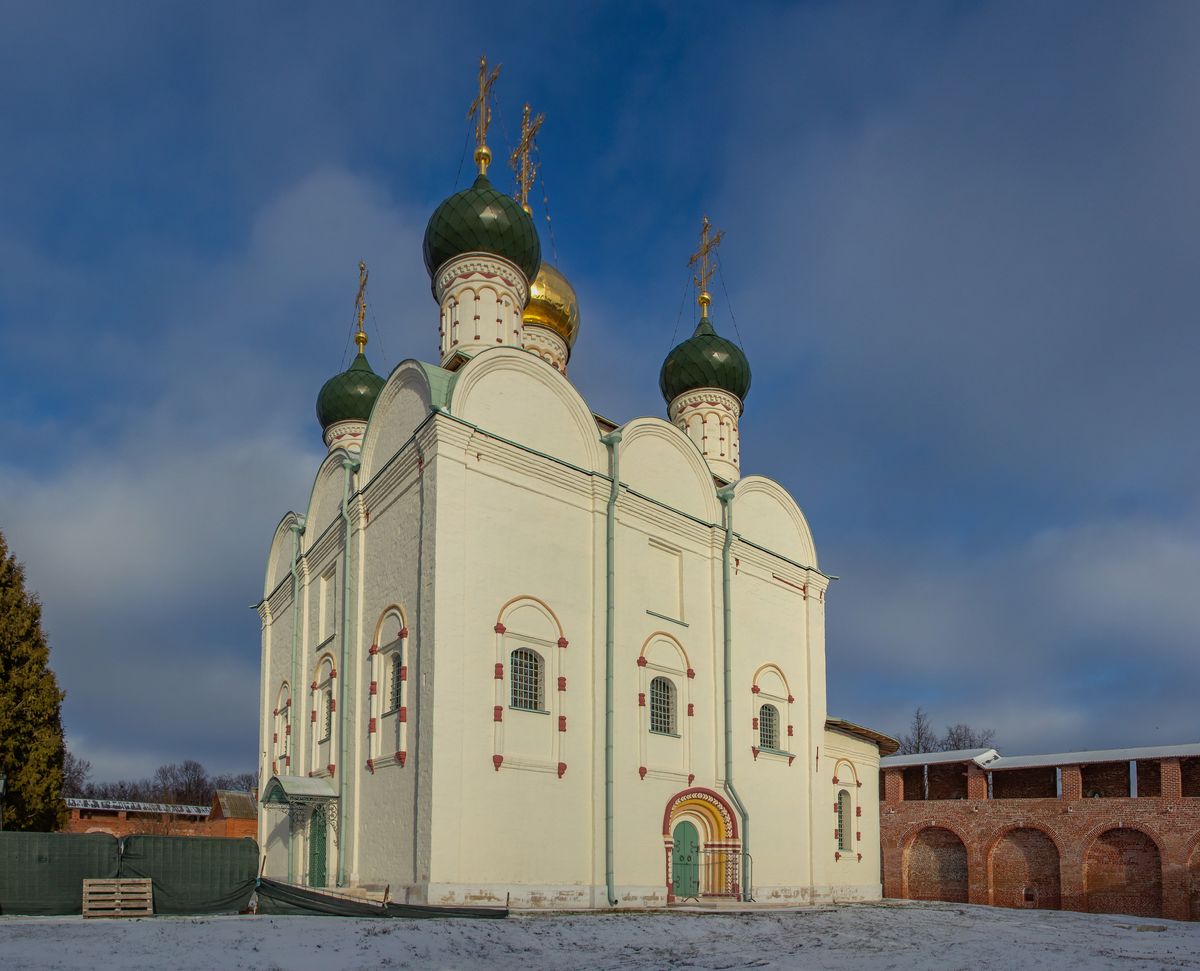 Вид с юга, фасады. Кремль. Собор Николая Чудотворца, Зарайск (Зарайский городской округ, Московская область)