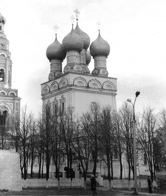 Бронницы. Собор Михаила Архангела. дополнительная информация