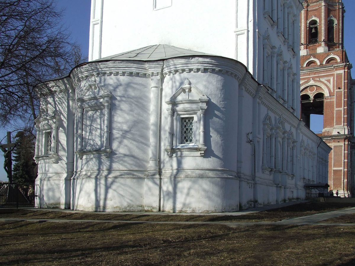 Собор Михаила Архангела, Бронницы (Раменский район и гг. Бронницы, Жуковский, Московская область). архитектурные детали