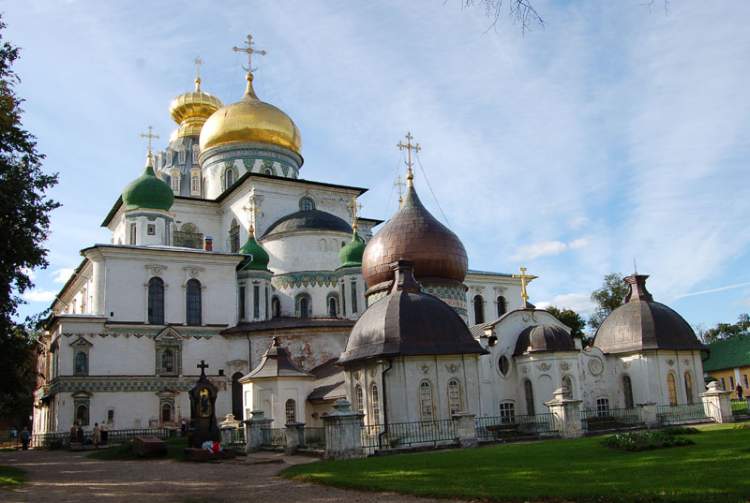 Истра. Воскресенский Новоиерусалимский монастырь. фасады