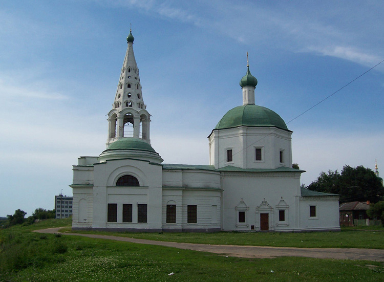 Серпухов. Собор Троицы Живоначальной. фасады