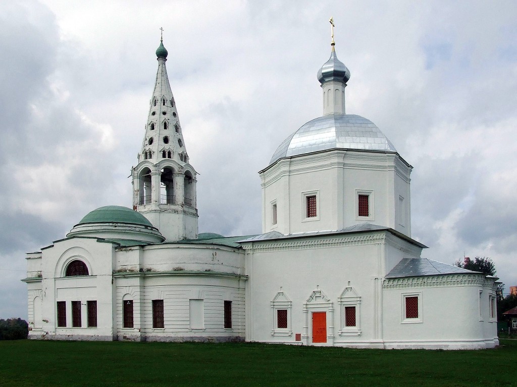 Собор Троицы Живоначальной, Серпухов (Серпуховский городской округ и гг. Протвино, Пущино, Московская область). фасады