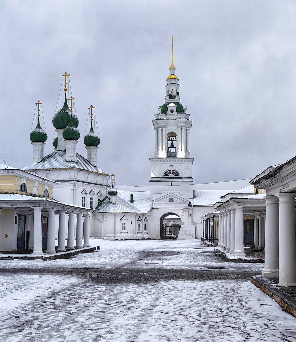 Церковь Спаса Нерукотворного Образа в рядах, Кострома (Кострома, город, Костромская область). фасады