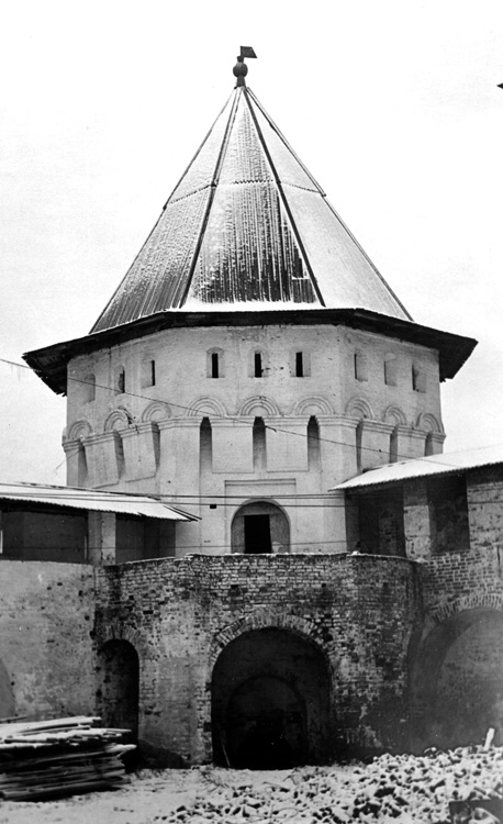 Звенигород. Саввино-Сторожевский монастырь. дополнительная информация, Сторожевая башня.