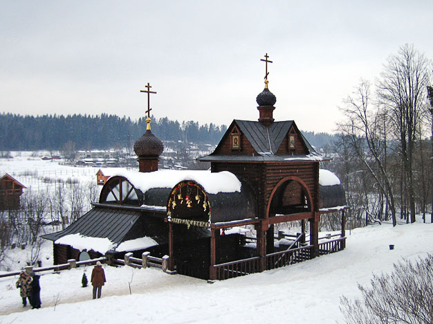 Звенигород. Саввино-Сторожевский монастырь. фасады, Купальня над святым источником