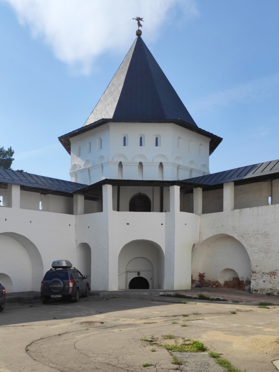 Звенигород. Саввино-Сторожевский монастырь. дополнительная информация, Житная башня