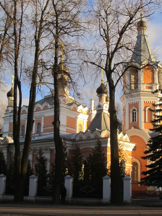 Церковь Николая Чудотворца, Солнечногорск (Солнечногорский городской округ, Московская область). фасады