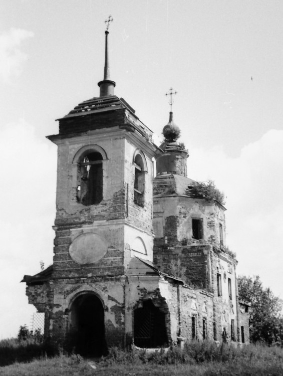 Новокарцево. Церковь Покрова Пресвятой Богородицы. архивная фотография