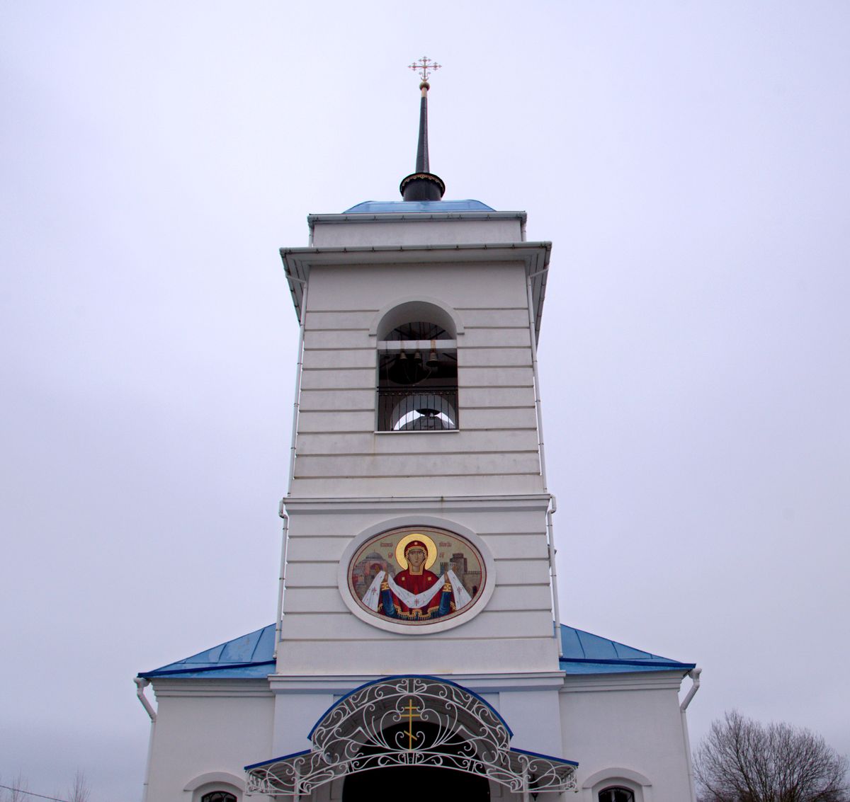архитектурные детали. Церковь Покрова Пресвятой Богородицы, Новокарцево (Дмитровский городской округ, Московская область)