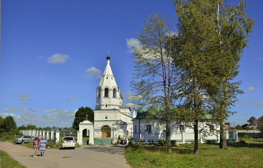 Кострома. Церковь Спаса Преображения за Волгой. фасады