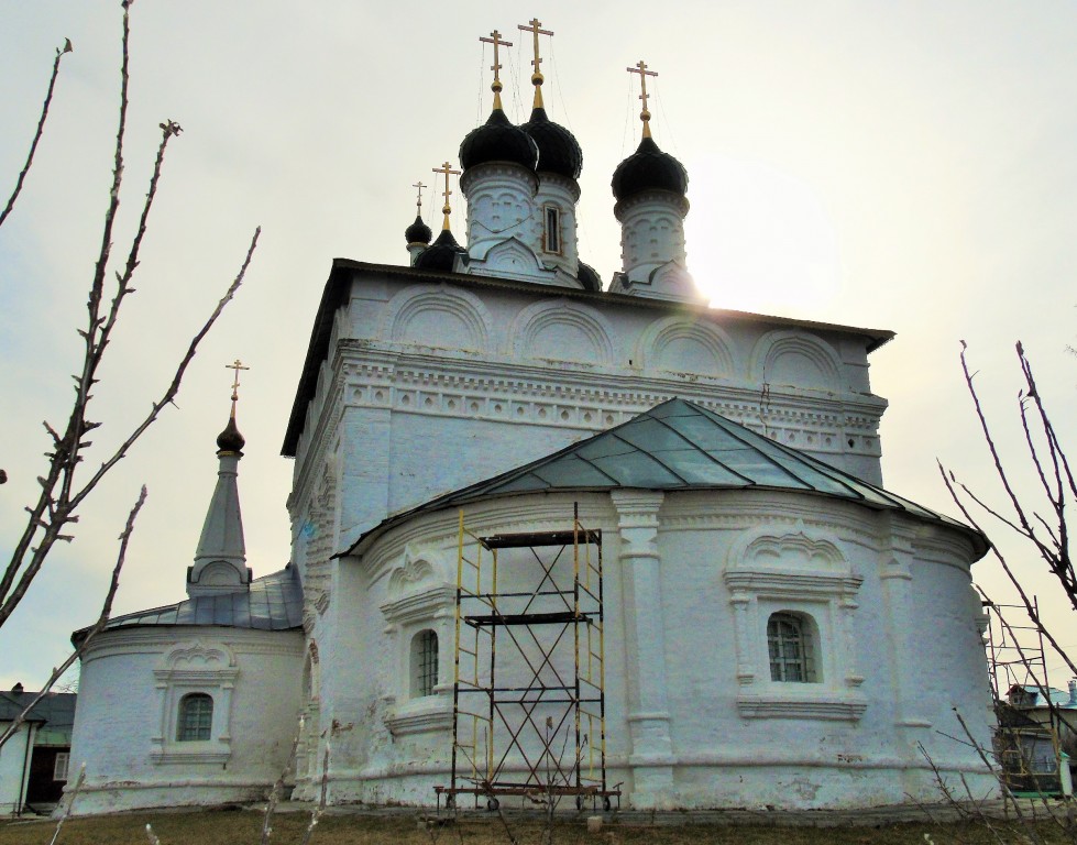 Кострома. Церковь Спаса Преображения за Волгой. фасады