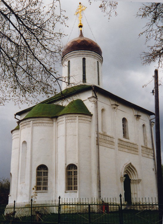 Собор Успения Пресвятой Богородицы на Городке, Звенигород (Одинцовский городской округ и ЗАТО Власиха, Краснознаменск, Московская область). фасады