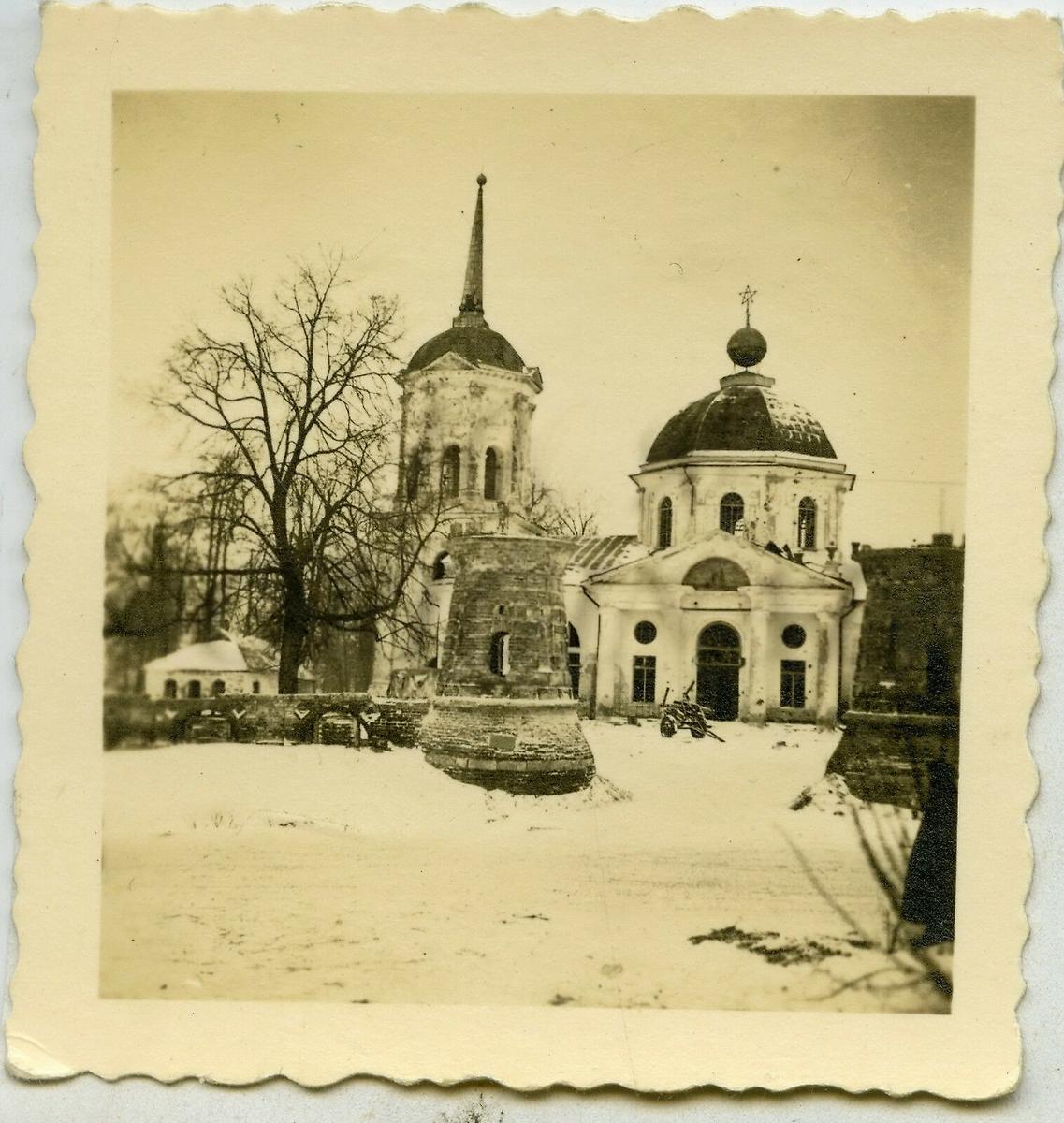 Фото 1941 г. с аукциона e-bay.de, архивная фотография. Церковь Иоанна Предтечи при усадьбе Гончаровых, Ярополец (Волоколамский городской округ, Московская область)