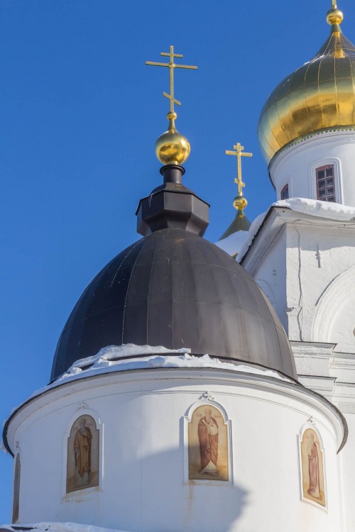 Собор Успения Пресвятой Богородицы, Дмитров (Дмитровский городской округ, Московская область). архитектурные детали