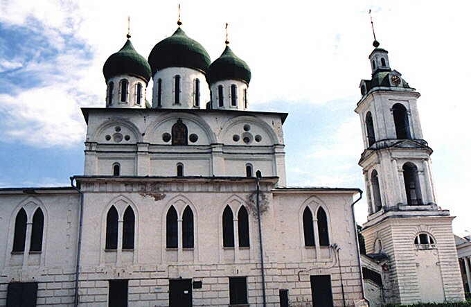 Собор Успения Пресвятой Богородицы, Дмитров (Дмитровский городской округ, Московская область). фасады