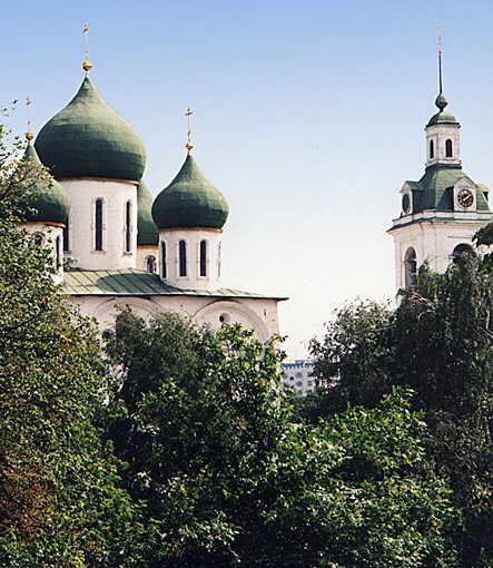 Собор Успения Пресвятой Богородицы, Дмитров (Дмитровский городской округ, Московская область). архитектурные детали