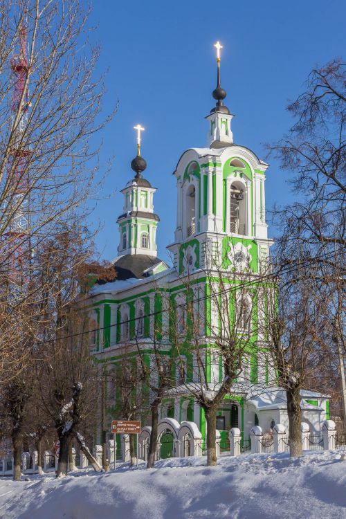 Церковь Троицы Живоначальной (Тихвинская), Дмитров (Дмитровский городской округ, Московская область). фасады, Вид с северо-запада