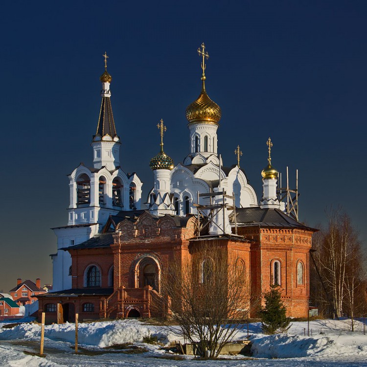 Белоозёрский. Церковь Всех Святых, в земле Российской просиявших. фасады