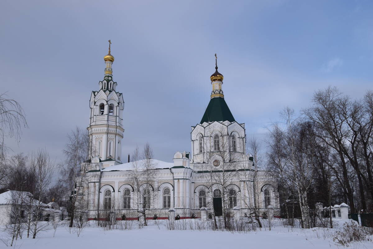 Цюрупы им., посёлок. Церковь Тихвинской иконы Божией Матери. фасады