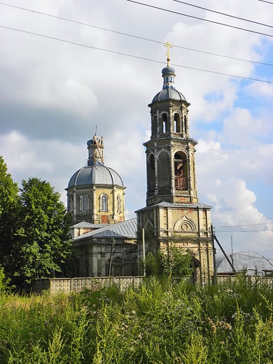 Алёшино Церковь