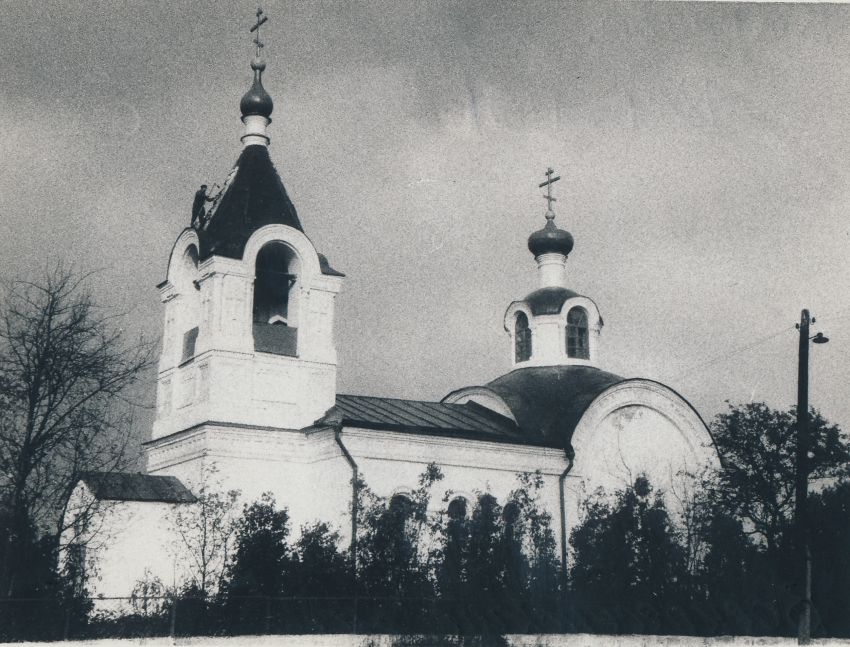 Карпово. Церковь Михаила Архангела. фасады