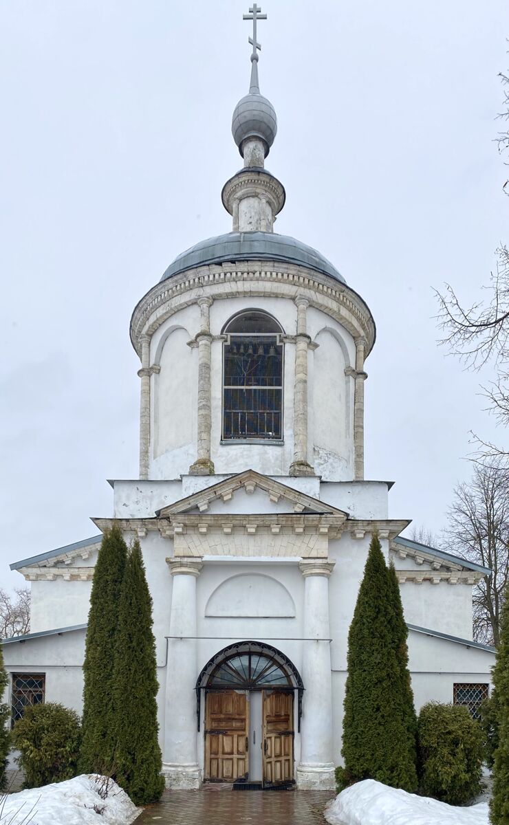 Церковь Успения Пресвятой Богородицы, Константиново (Воскресенский городской округ, Московская область). фасады, Западный фасад