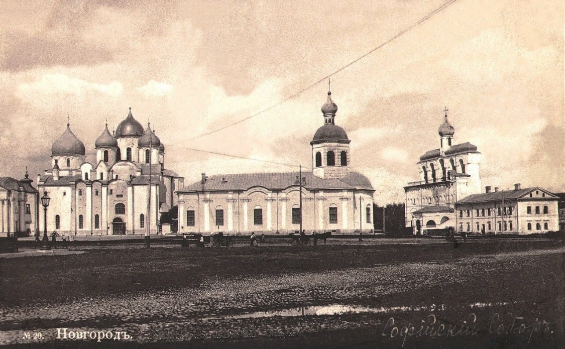 Кремль. Церковь Входа Господня в Иерусалим, Великий Новгород (Великий Новгород, город, Новгородская область). архивная фотография, фото с сайта http://humus.livejournal.com