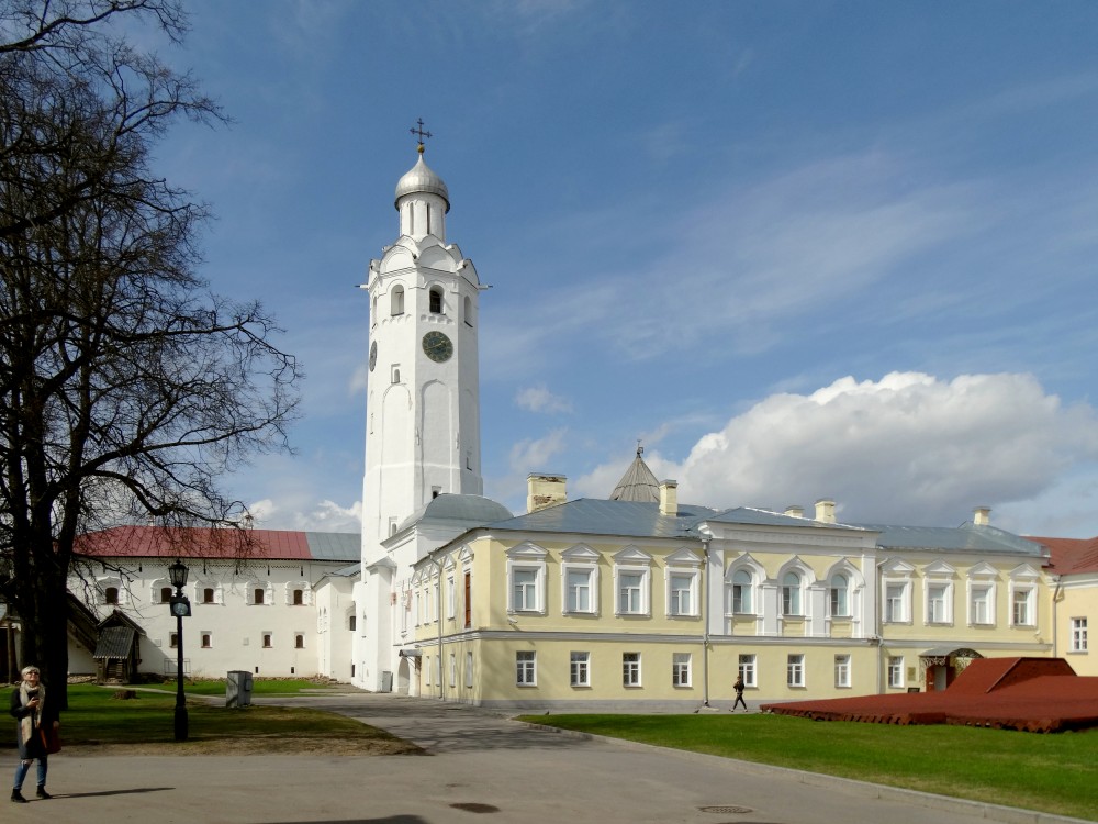 Кремль. Церковь Сергия Радонежского с Евфимиевской часозвоней, Великий Новгород (Великий Новгород, город, Новгородская область). фасады