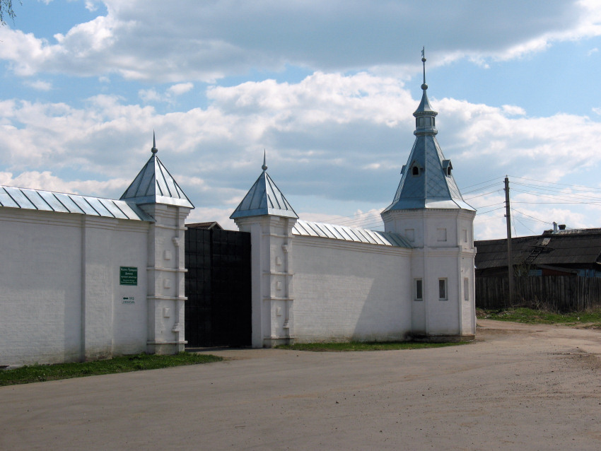 Переславль-Залесский. Троицкий Данилов монастырь. архитектурные детали