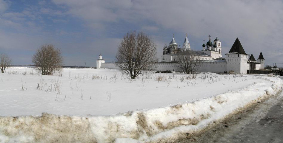 Переславль-Залесский. Никитский монастырь. общий вид в ландшафте