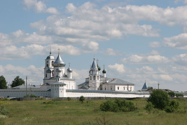 Переславль-Залесский. Никитский монастырь. фасады