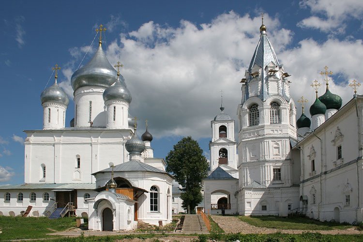 Переславль-Залесский. Никитский монастырь. фасады