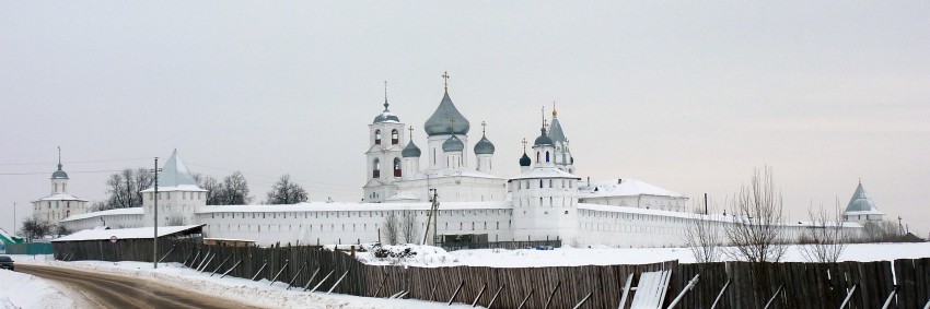 Переславль-Залесский. Никитский монастырь. фасады