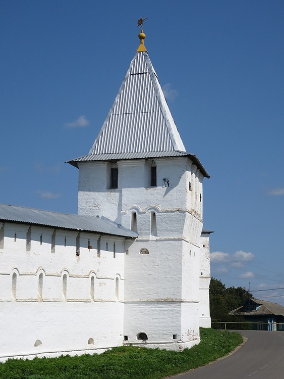 Переславль-Залесский. Никитский монастырь. фасады, Южная башня (1560-е гг.).