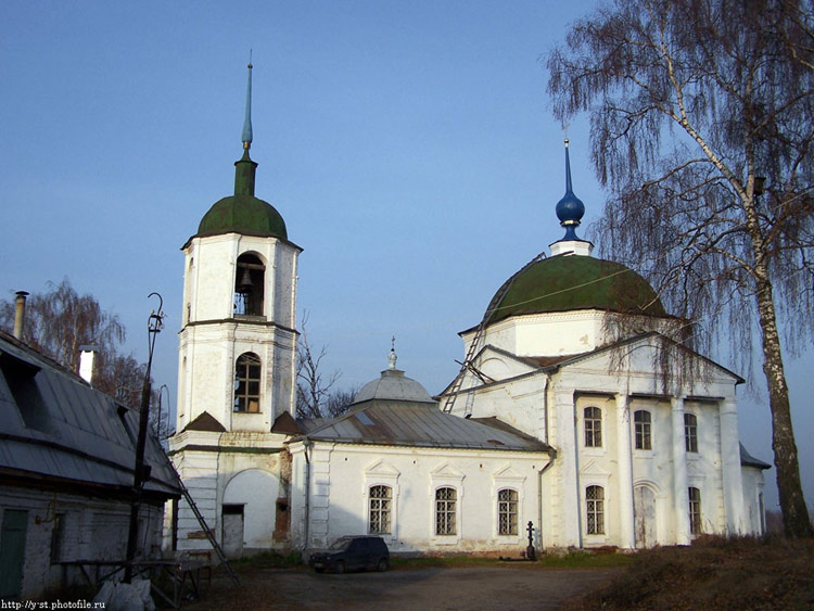 Переславль-Залесский. Церковь Сретения Господня. фасады