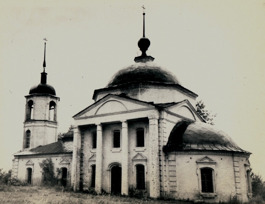 Переславль-Залесский. Церковь Сретения Господня. фасады