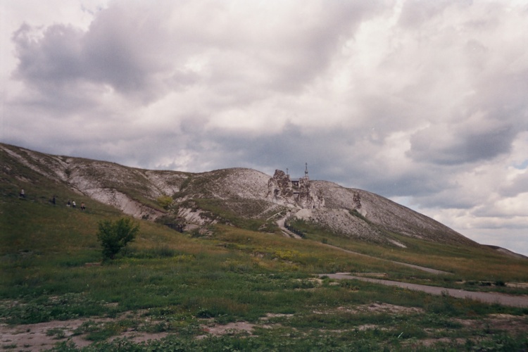 Костомаровский Спасский монастырь, Костомарово (Подгоренский район, Воронежская область). общий вид в ландшафте, Костомаровский Спасский монастырь
