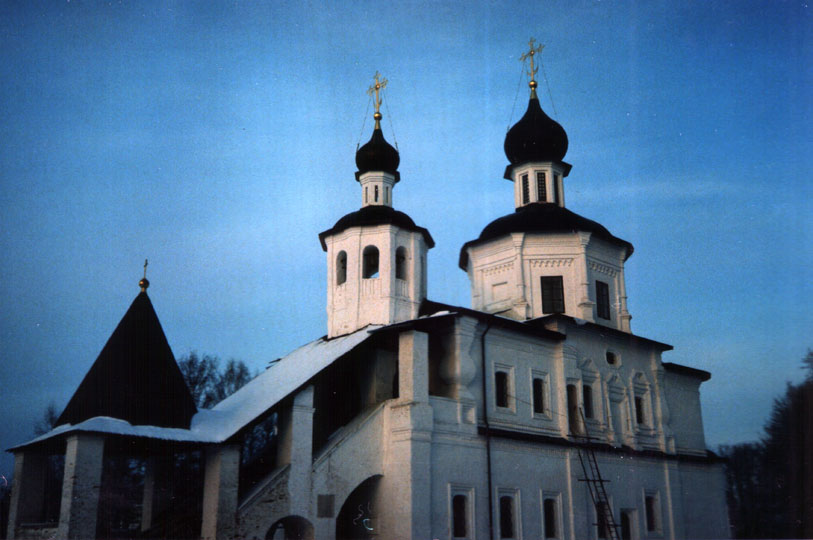Церковь Смоленской иконы Божией Матери (Рождества Христова), Бородино (Можайский городской округ, Московская область). фасады