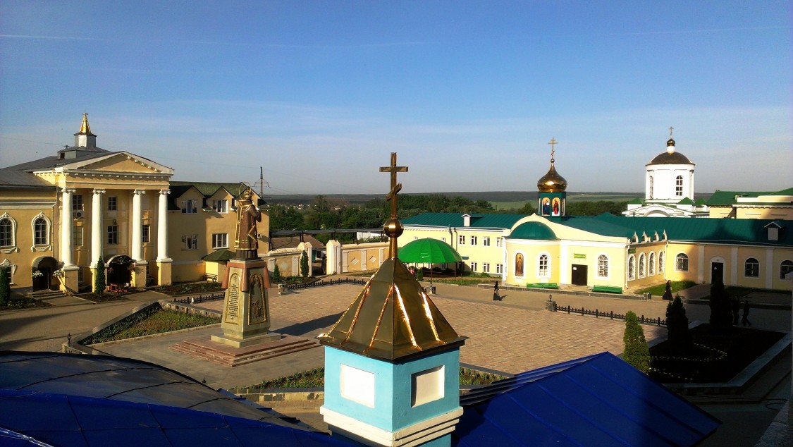 Задонск. Задонский Рождество-Богородицкий мужской монастырь. дополнительная информация