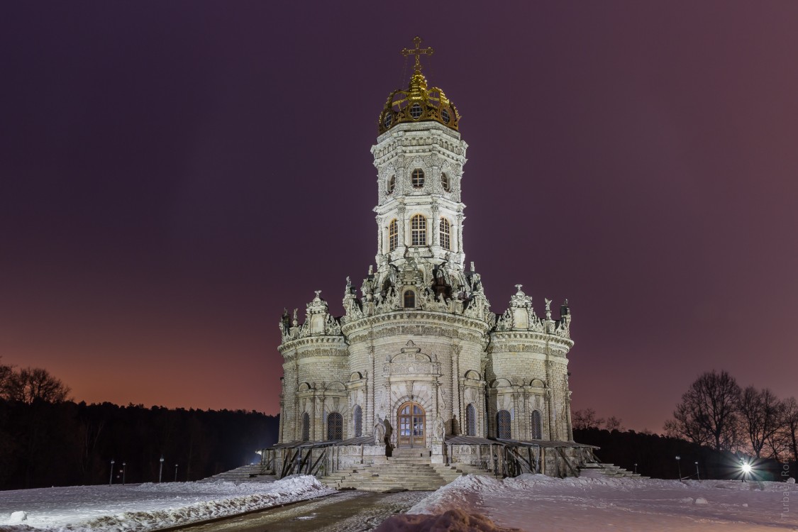 Дубровицы. Церковь иконы Божией Матери 