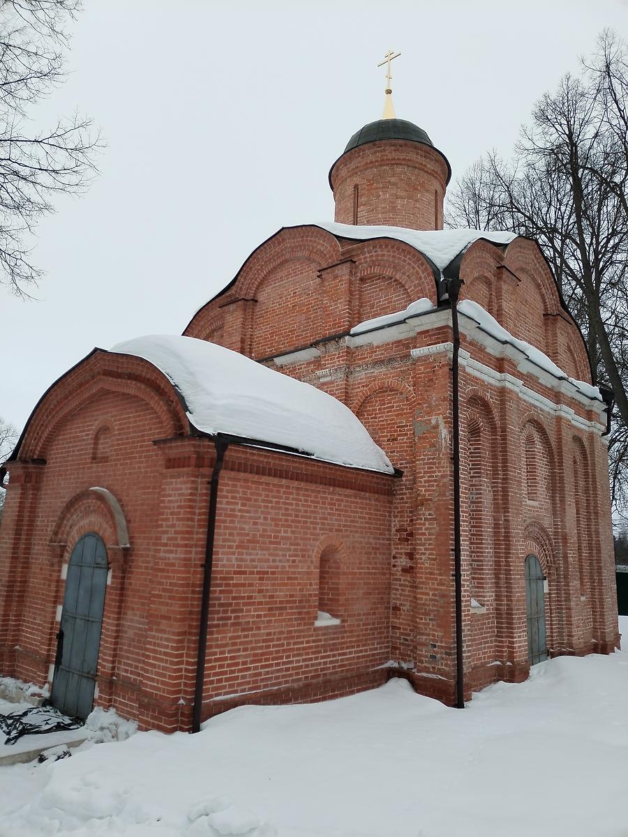 Вид на фасады храма с юго-западной стороны., фасады. Церковь Рождества Христова, Юркино (Истринский городской округ и ЗАТО Восход, Московская область)