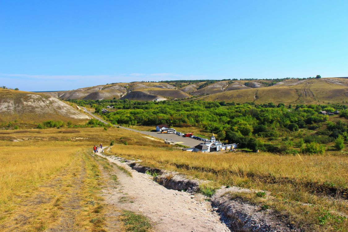 Костомаровский Спасский монастырь, Костомарово (Подгоренский район, Воронежская область). фасады