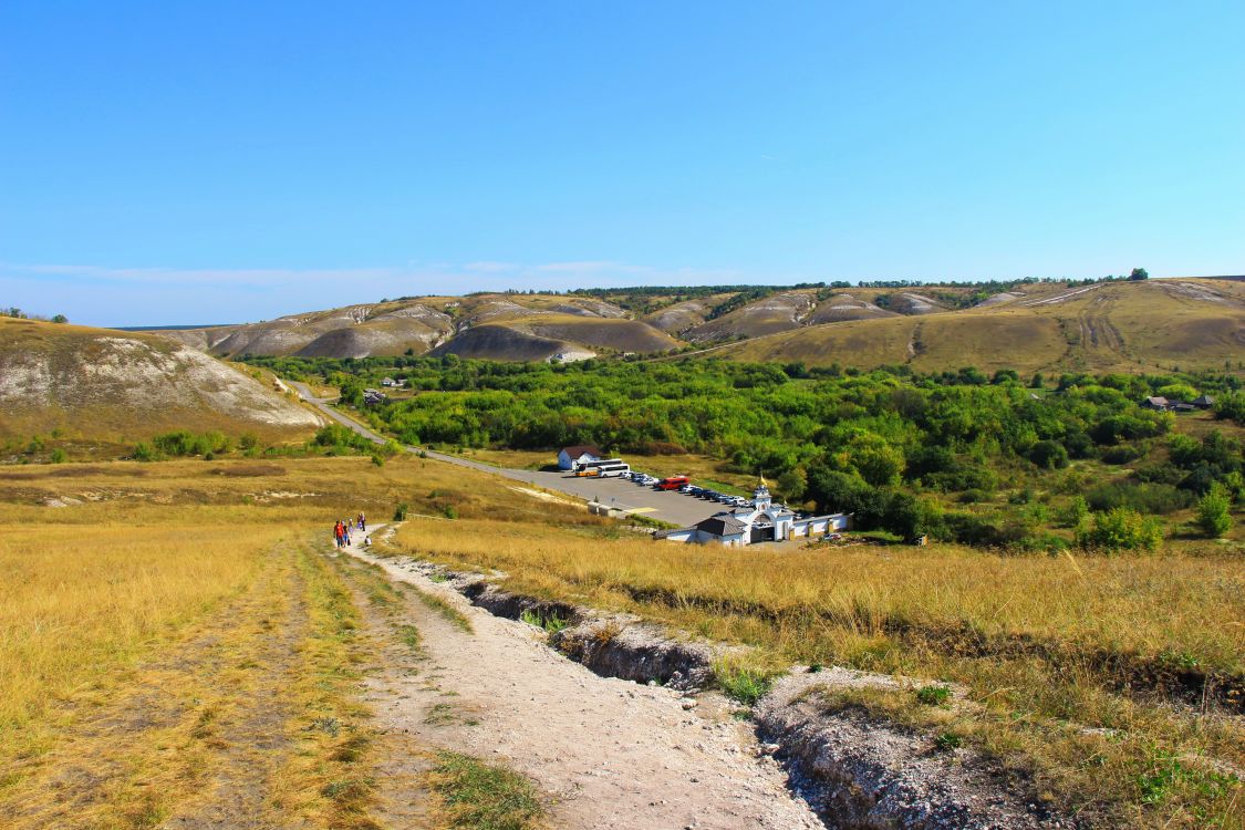 Костомарово. Костомаровский Спасский монастырь. фасады