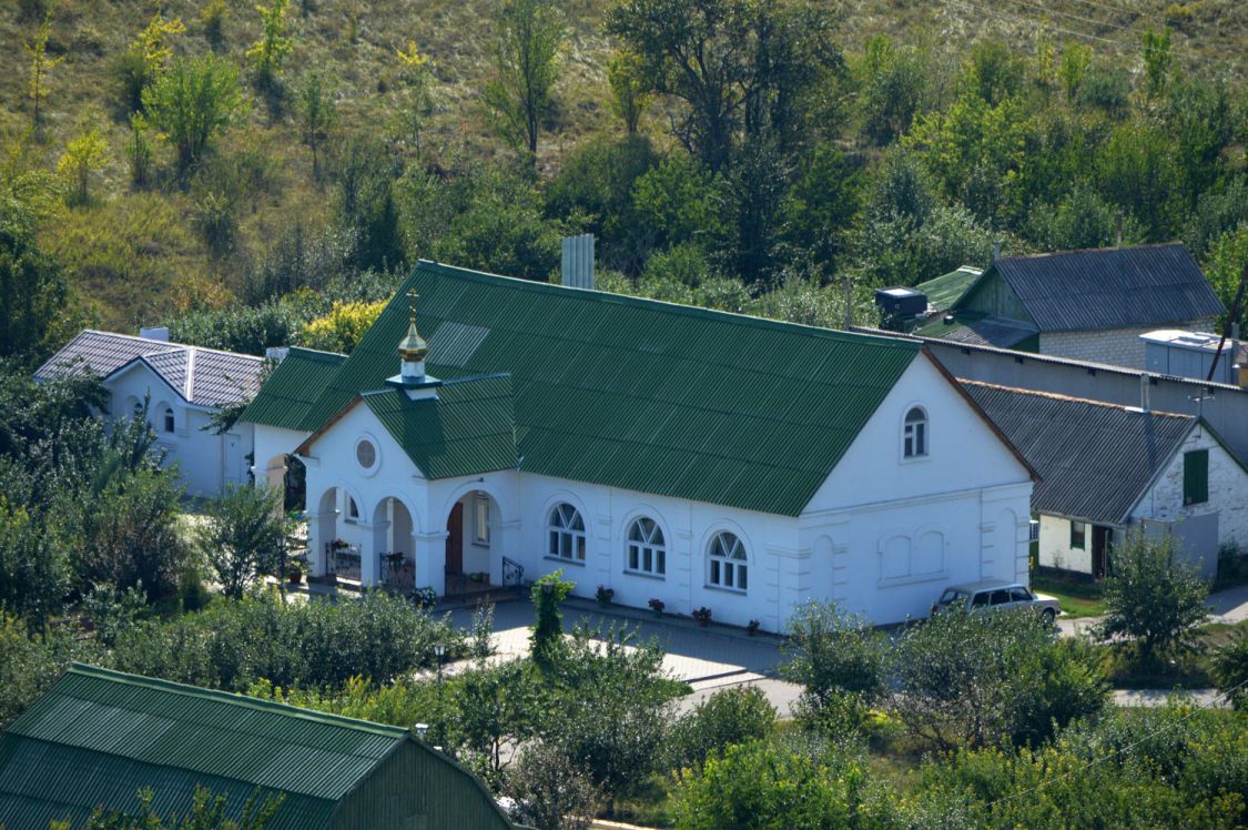 Костомаровский Спасский монастырь, Костомарово (Подгоренский район, Воронежская область). фасады, Настоятельный корпус