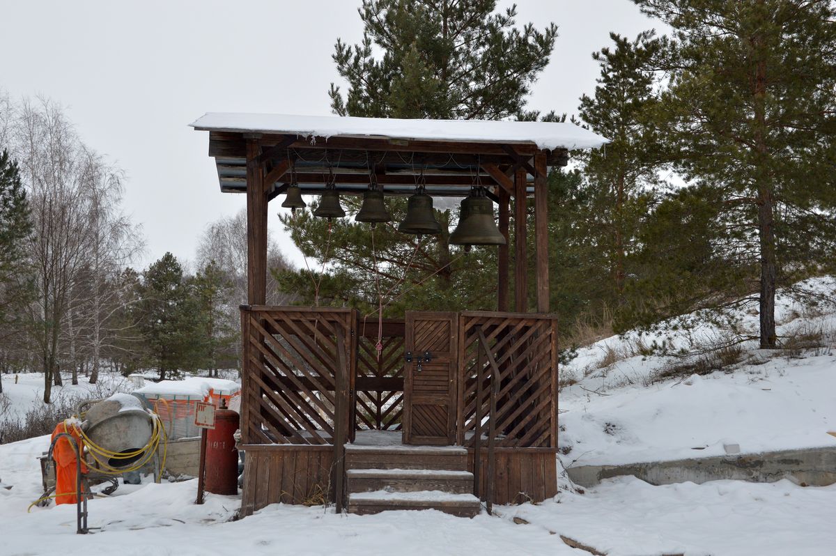 Звонница, архитектурные детали. Костомаровский Спасский монастырь, Костомарово (Подгоренский район, Воронежская область)