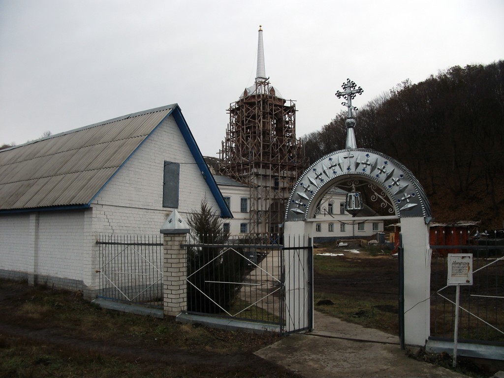 Успенский Дивногорский мужской монастырь, Дивногорский Монастырь, посёлок (Лискинский район, Воронежская область). дополнительная информация